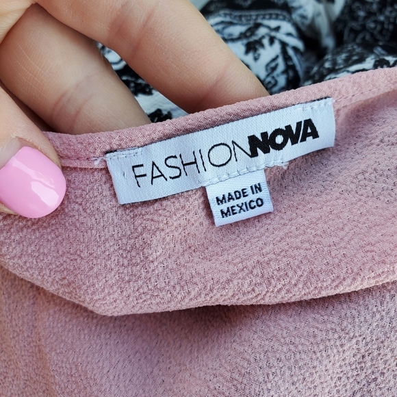 Fashion Nova Little White Lies Top - Mauve - Women's Size Small - NWOT - Picture 3 of 16